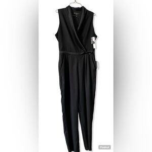 Maggy London RARE Sleeveless Tuxedo Jumpsuit Black Satin Pleated Size 10